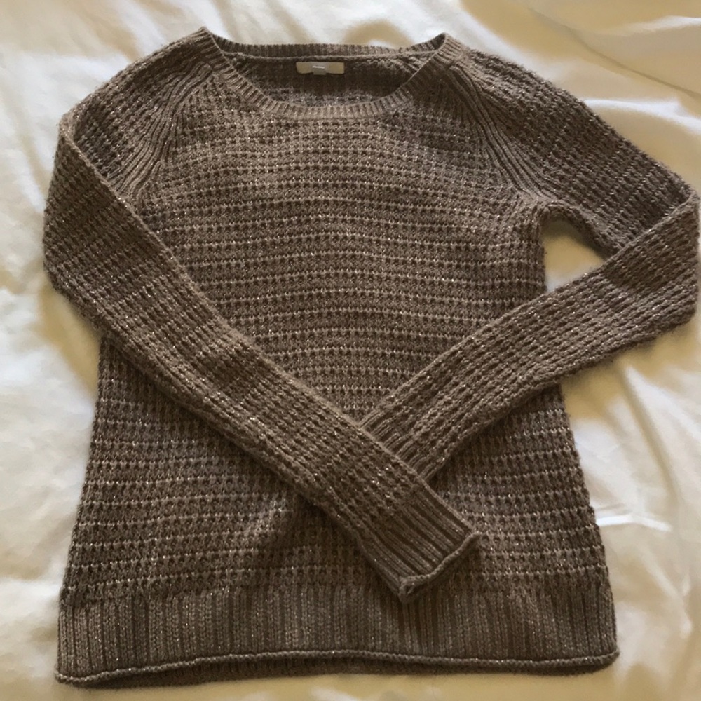 Gap sweater